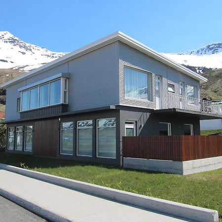 Seydisfjoerdur Apartment Seyðisfjörður Buitenkant foto