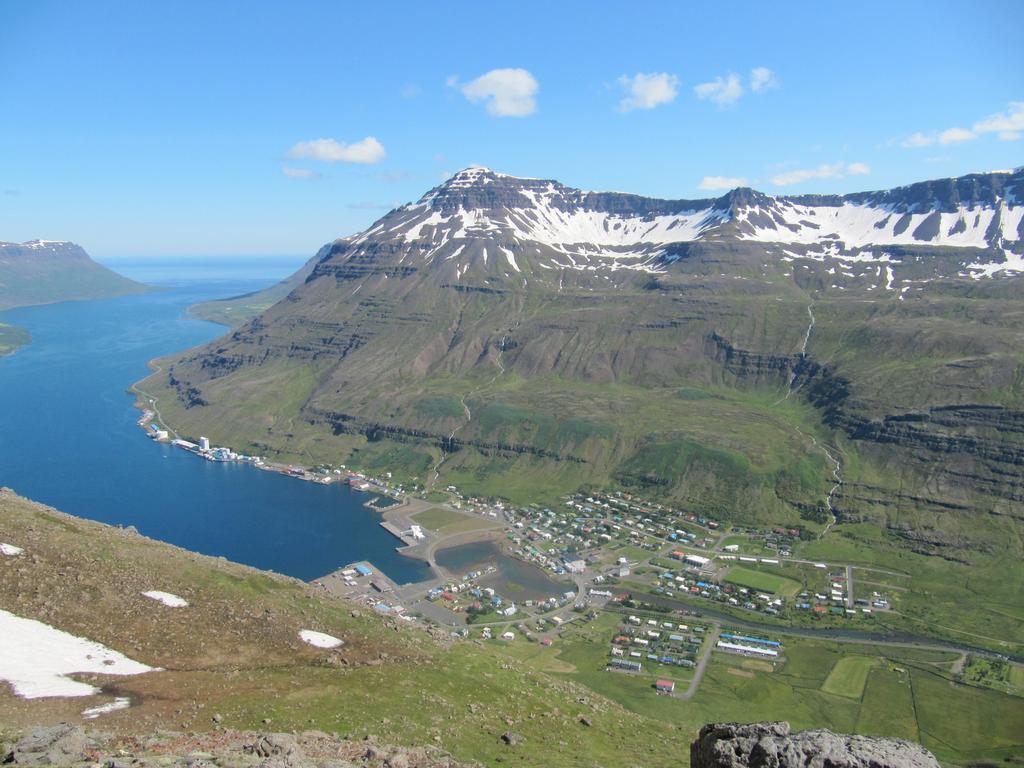 Seydisfjoerdur Apartment Seyðisfjörður Buitenkant foto